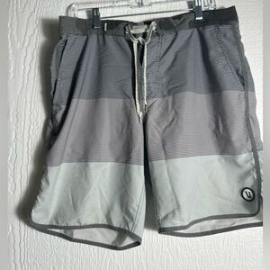 Vuori Board Shorts Swim Size 33 Grey Stripes Camo Detail Drawstring